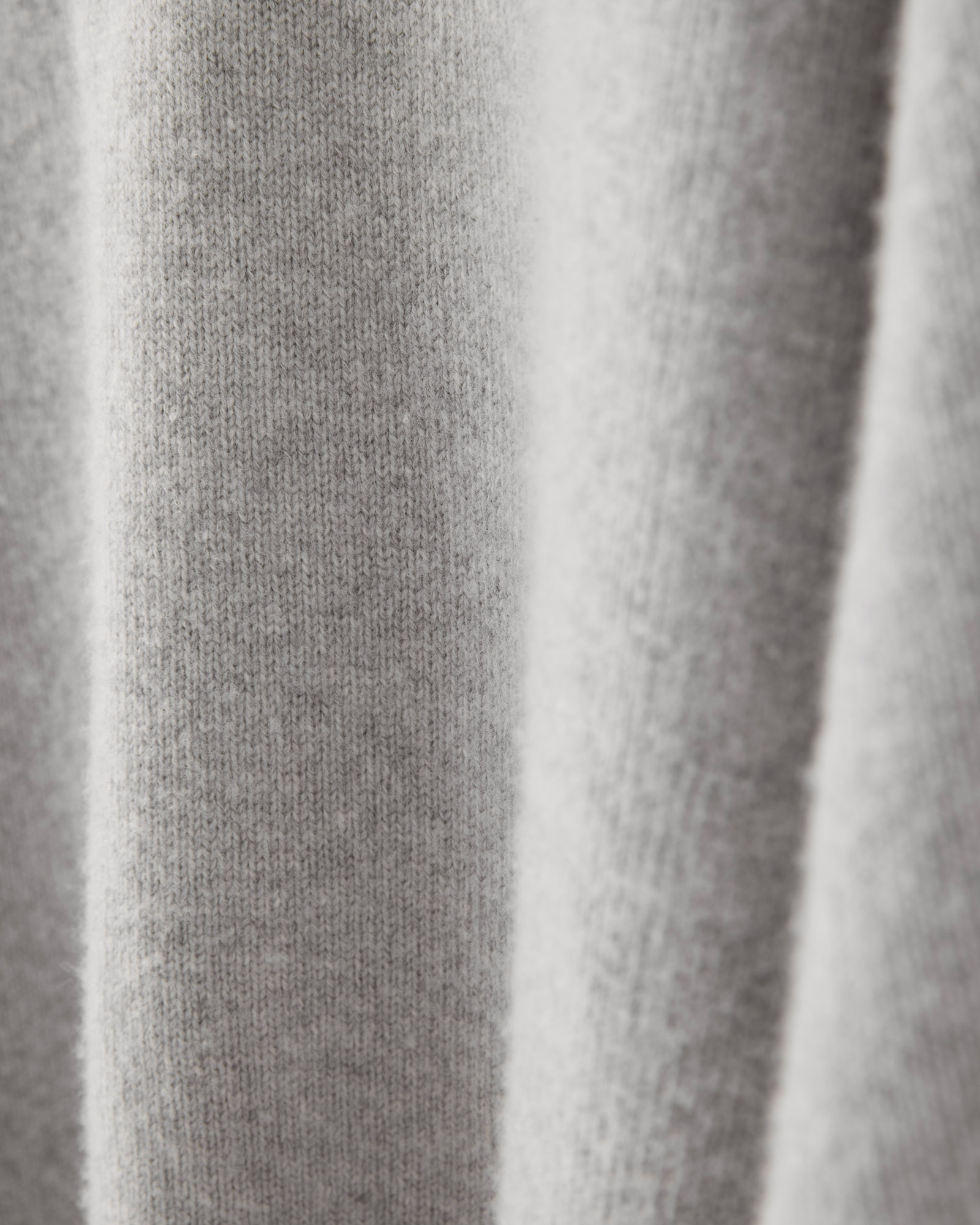 Half zip raglan sweater light grey wool cashmere image 4